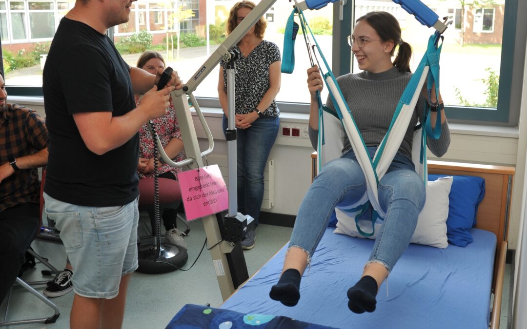 Klasse 1 der zweijährigen berufsqualifizierenden Berufsfachschule Sozialassistentin/Sozialassistent -Schwerpunkt Persönliche Assistenz für Realschulabsolventinnen/en